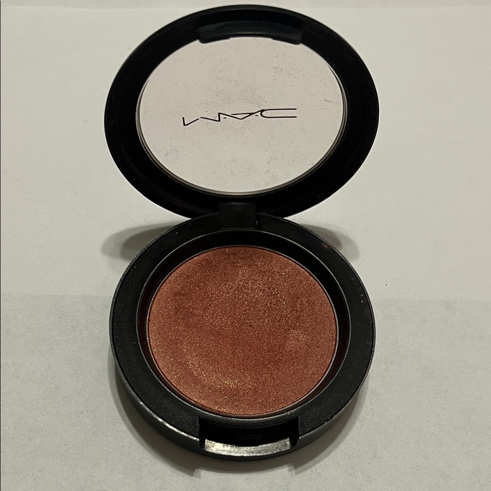 MAC Cosmetics Radiant Copper Blush